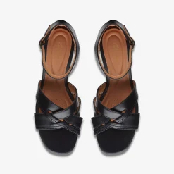 Cielo Charm Black Leather