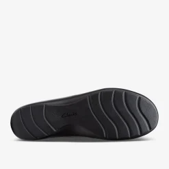 Cora Poppy Black Tumbled