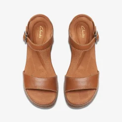 Kassanda Lily Tan Leather