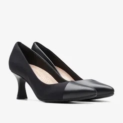 Kataleyna Rose Black Leather