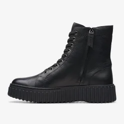 Torhill Rise Black Leather
