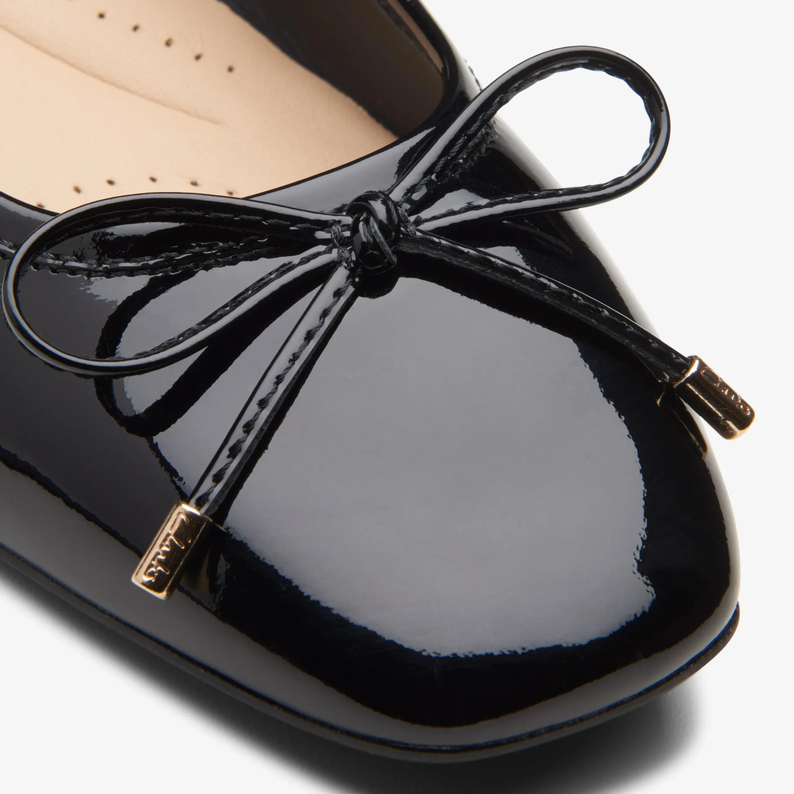 Ubree 15 Step Black Patent