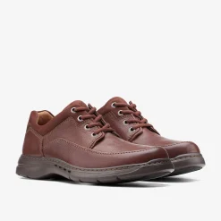 Un Brawley Lace Mahogany Leather