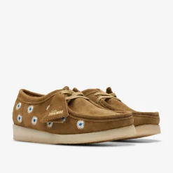 Wallabee Dark Olive Embroidery